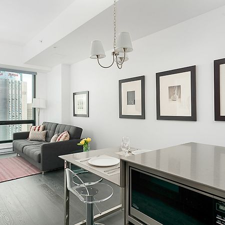 Stylish 1Br In Downtown Mtl By Sonder Apartment Montreal Exterior photo